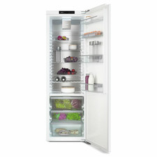 Miele K 7747 C Integrated Larder Fridge, C Rated