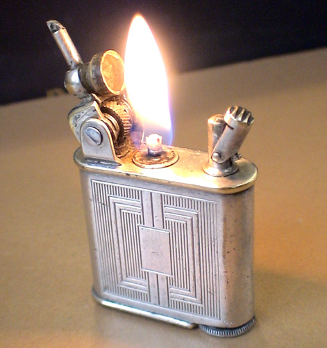 Antique lighter lancel - -,