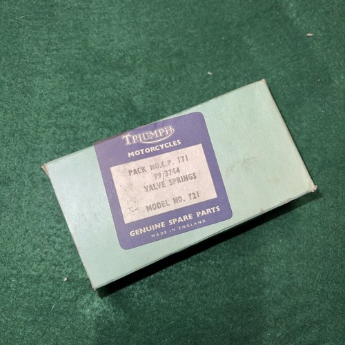 Triumph 3ta t21 - triumph, valve