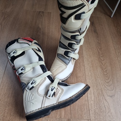 Diadora motorcross boots