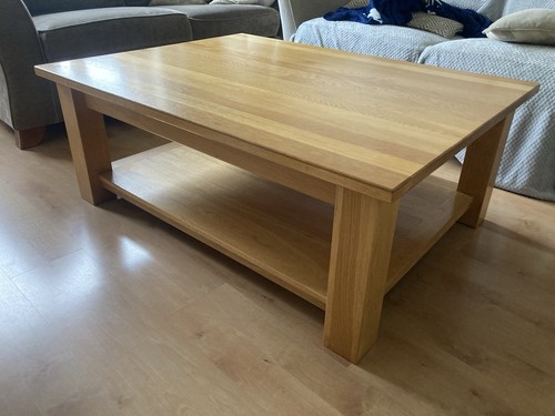 Solid oak coffee table with - oak,