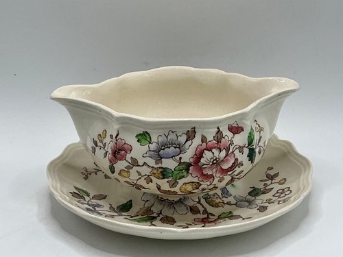 Vintage royal doulton - royal, monmouth