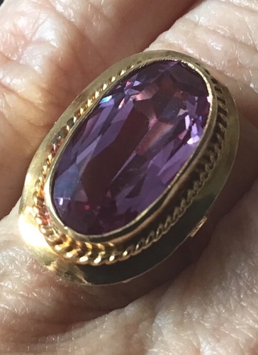 Fine large vintage gold - fine,