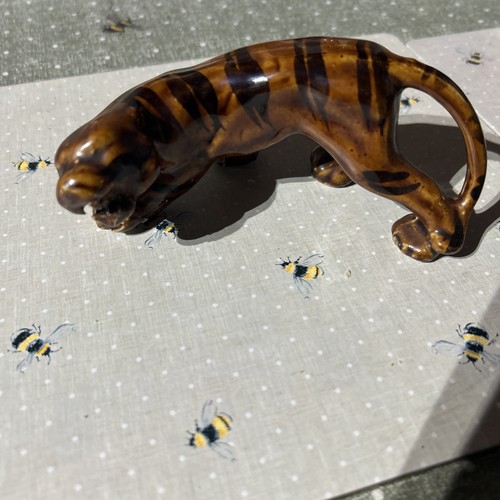 Vintage snarling tiger - vintage,