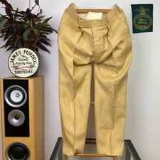 Pakeman, Catto & Carter (40W)