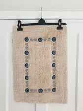 GREEK BATHROOM/SINK MAT. 23" X 16". ECRU & BLUE. PRETTY & USEFUL.