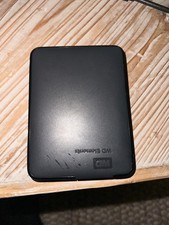 WD Elements 2621 Media Hard Drive 1TB SSD