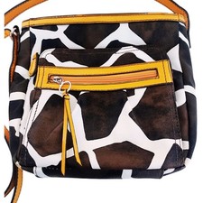 Giraffe print shoulder - giraffe,
