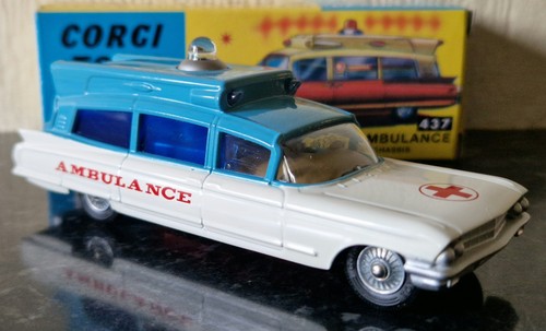 Corgi toys 437 - corgi, superior