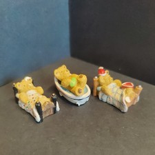 Trio resin teddy bears - trio, of