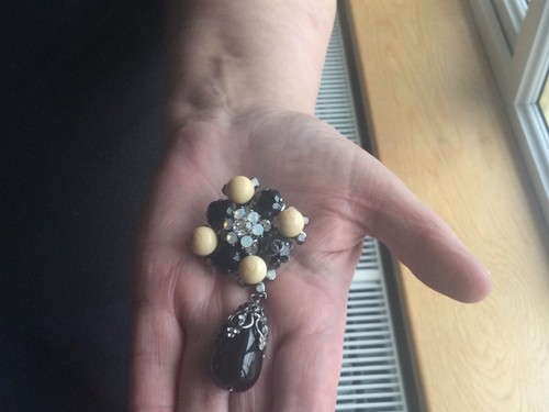 Chanel brooch - chanel,