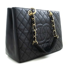 p95 CHANEL Authentic Grained