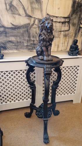 Antique gothic side table - gothic, table.