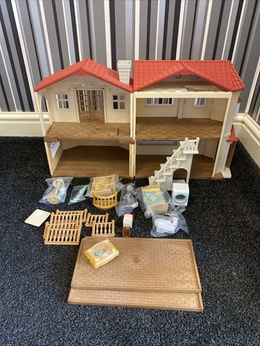 Sylvanian families house - families,