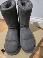 UGG Classic Short II Boots Grey