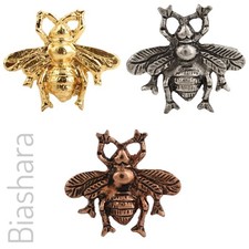 VINTAGE BEE Metal DOOR KNOBS