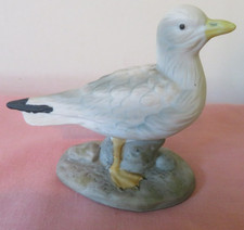 H.C.F LONDON PORCELAIN SEAGULL / BIRD FIGURE ORNAMENT