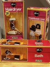 Vintage Pedigree Sindy Doll Bath Basin and Hairdryer Working Order Boxed 1970s