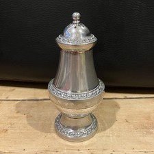 Ian Heath Ianthe Pepper Shaker