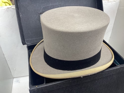 Lock and ascot - and, top