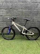 Carrera Luna Junior Mountain Bike Unisex 20" Wheels, 7-Speed Gears