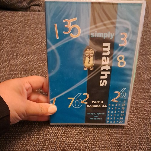 Simply maths part volume - simply,