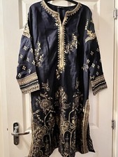 Janan Navy Blue & Gold Kurta