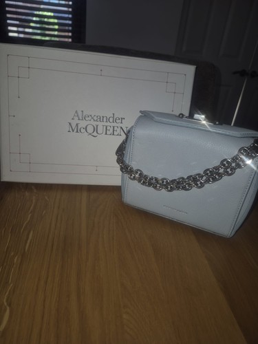 Alexander mcqueen shoulder - alexander,
