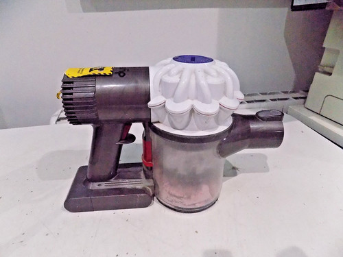 Dyson vacuum cleaner - dyson,