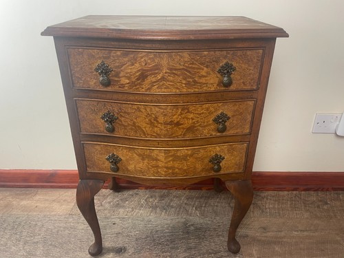 Vintage queen anne - vintage, burr