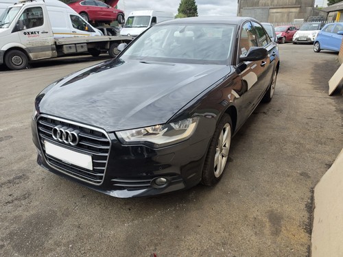 Audi 2011 left - se,