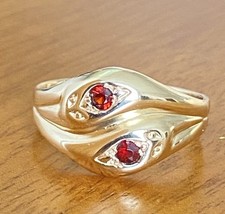 9ct Gold & Garnet Coiled Snake Ring ~  Size W.5   ~ London 1964 ~Fabulous!