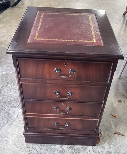 Antique style red - leather, top