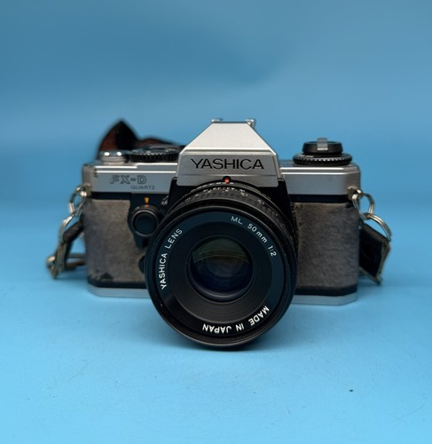 Yashica quartz 35mm - 35mm, slr