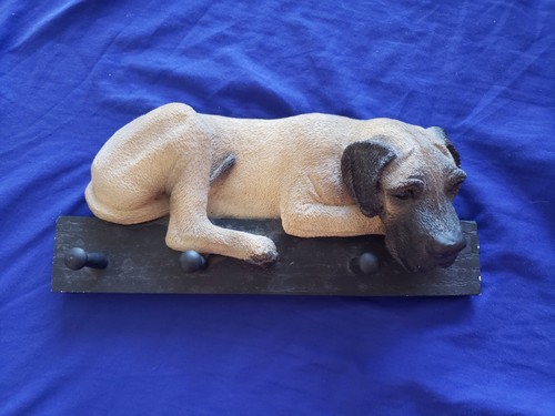 Mastiff dog leash hanger - dog,