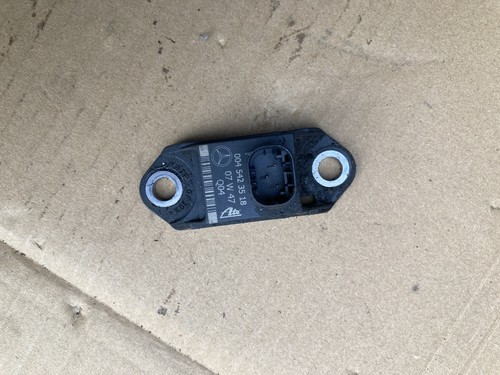 Mercedes w204 w211 w219 r230 - w211,