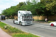 Truck photo Mercedes-Benz