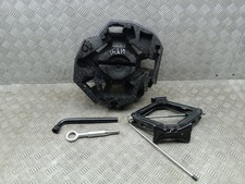 VOLVO XC90 TOOL KIT LIFTING