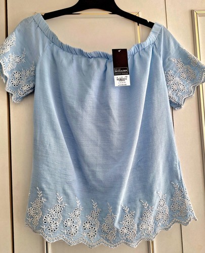 Baby blue off - baby, bardot