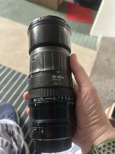 Sigma apo 135 - sigma, 1:4.5-5.6