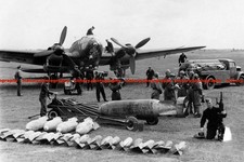 F009819 Heinkel He 111 Service crew 1942 WW2