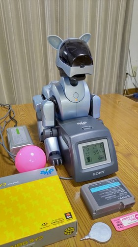 Sony aibo ers 210 silver - silver, blue