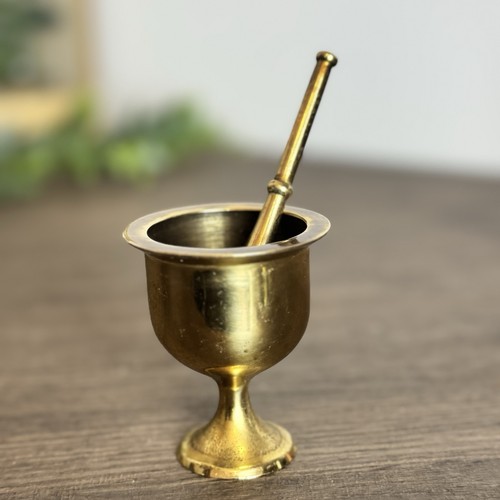 Vintage mini brass - brass, mortar