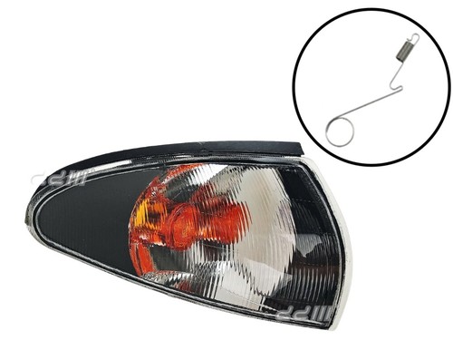 Front right corner side lamp - side,