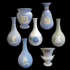 Vintage Wedgwood Bud Vase