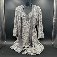 Marilyn Monroe Intimates Robe and Nightgown Set, Gray Floral, Medium