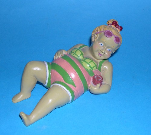 Collectable pottery figurines - collectable,