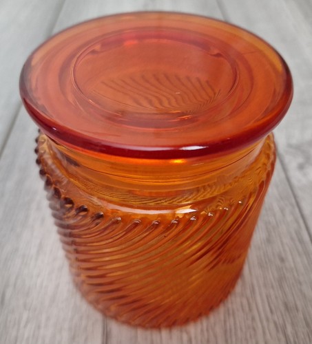 Orange coloured painted twist - orange,