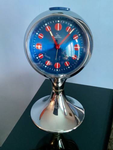 Pedestal alarm clock - alarm,