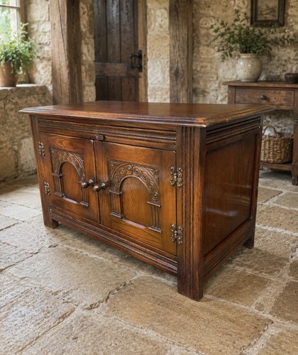 Antique reproduction oak wood - oak,
